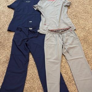 Bundle of 2 pairs of scrubs/Grey’s Anatomy/heart soul. Used good condition.
